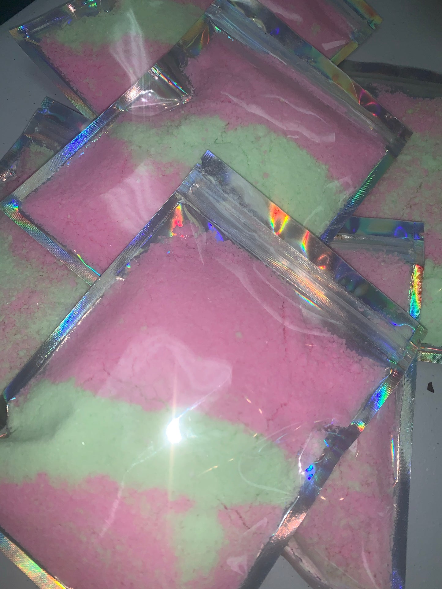 (10) 6oz Barbie Bath Fizz (no labels)